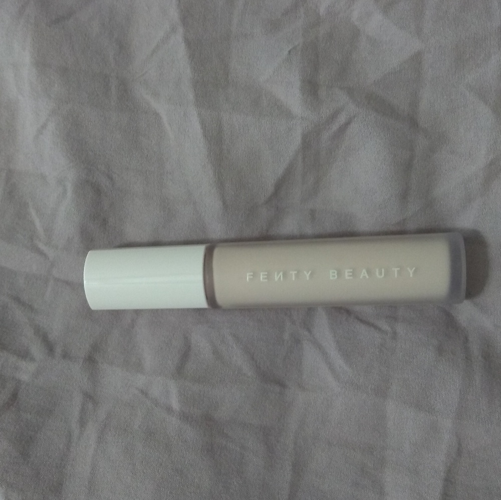 Fenty Beauty Instant Retouch Concealer